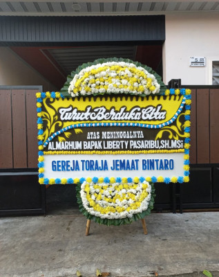 Papan Bunga Duka di Sukahayu